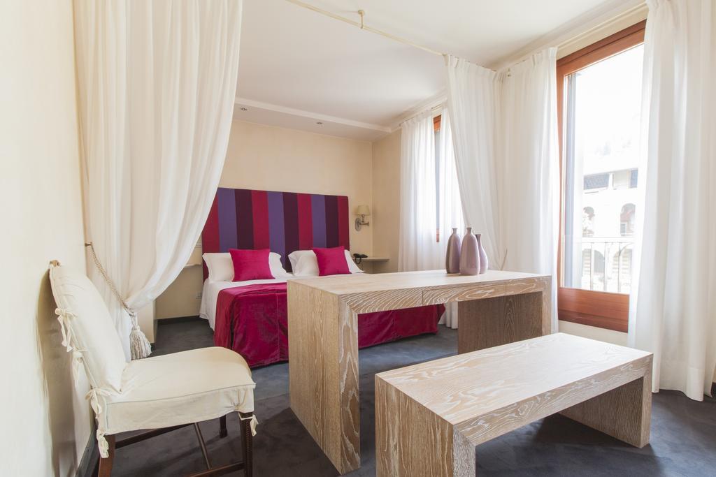Charming Hotel Dei Chiostri Follina Extérieur photo